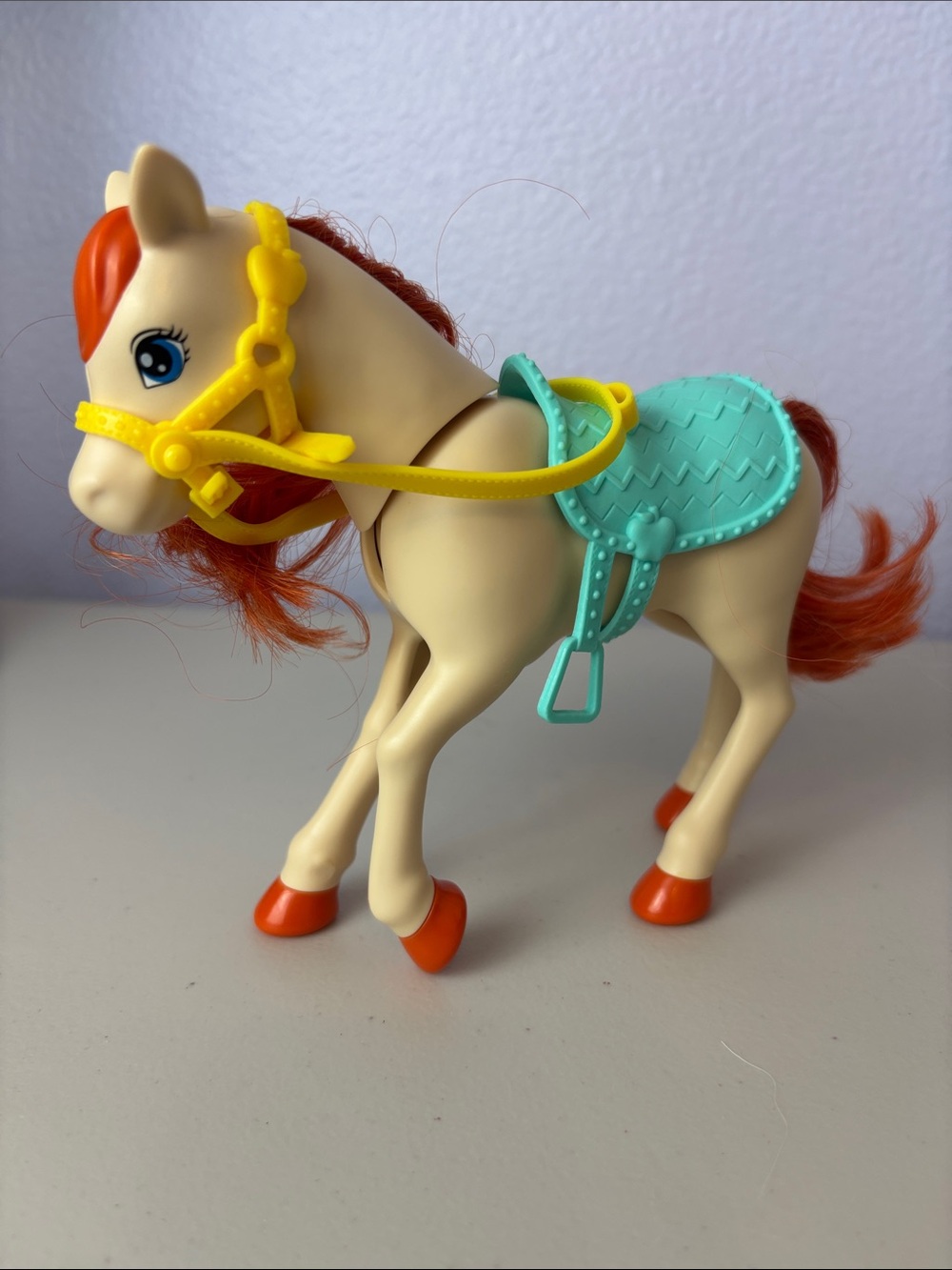 Barbie Barbie Hugs 'n' Horses Bobbing Head Pony with Saddle for Chelsea
